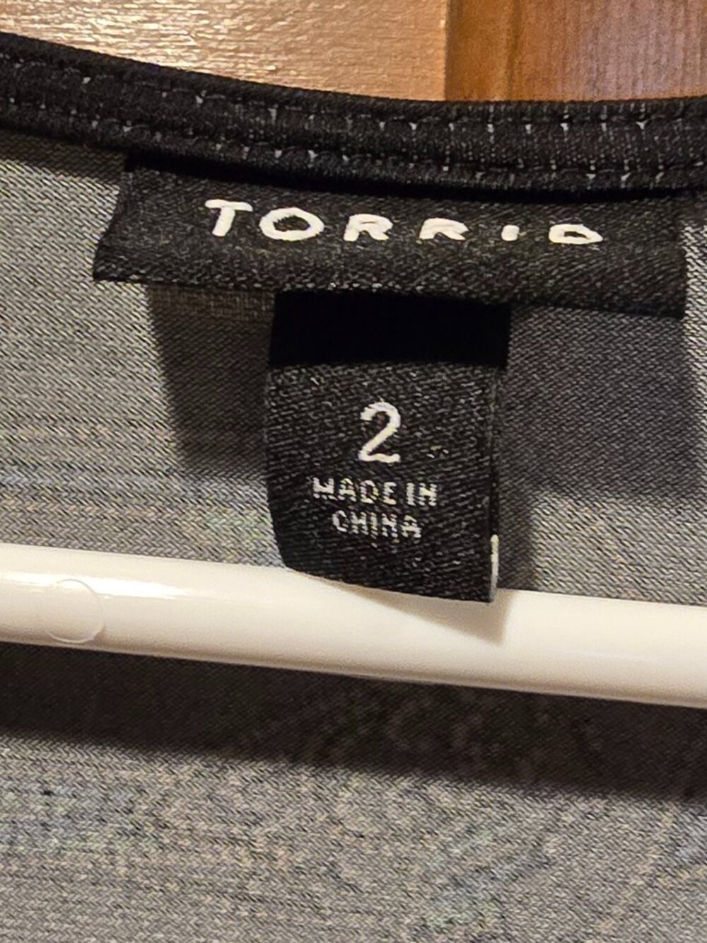 Torrid Swallow Print Studio Knit Faux Wrap Dress Chiffon Sleeve - Plus - Picture 8 of 11